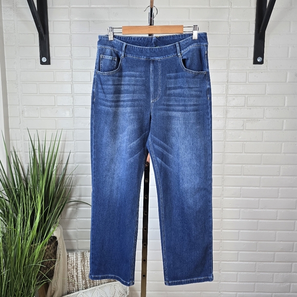 SOLD - Picture 10 of 11